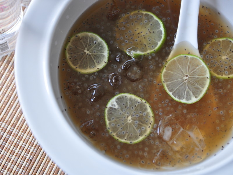 ���������ʶ���¶��Just Water��������