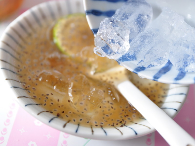 ���������ʶ���¶��Just Water��������