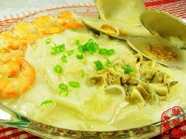 海鲜锅边的做法