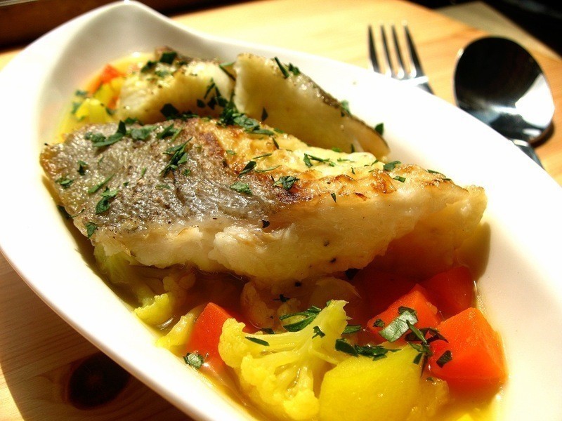 番红花蔬菜蒸鱼的做法