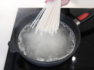 �߲������������