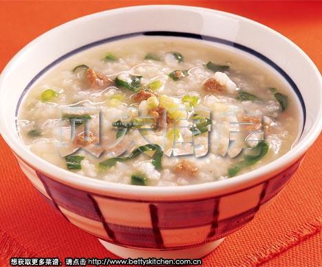 菠菜牛肉粥的做法