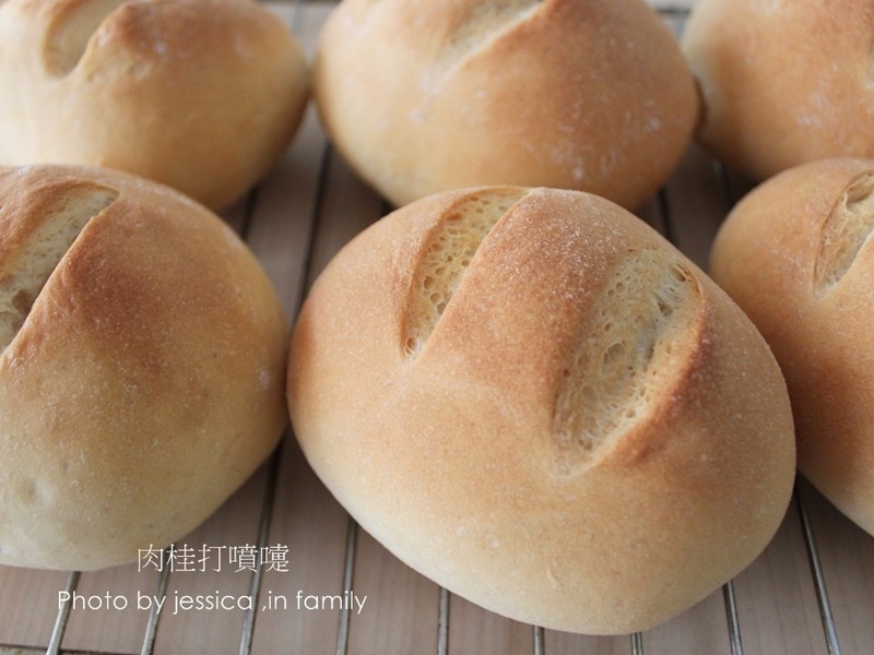香软法国圆面包的做法