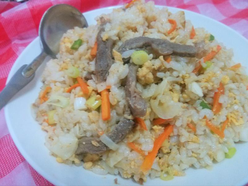 牛肉蛋炒饭的做法