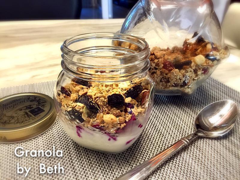 蜂蜜果粒烤谷麦 - Granola的做法