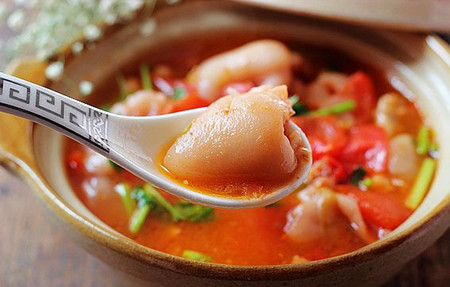 番茄蹄花煲的做法