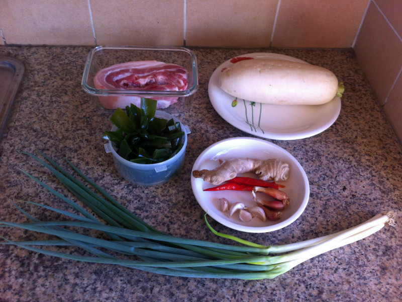 ����±�������