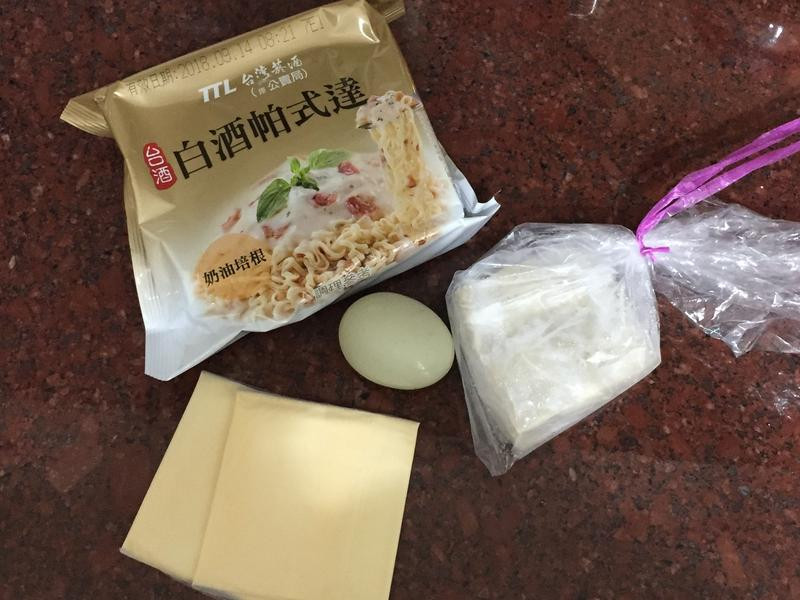 �ִ�׾���ʽ����ʿ��ȵ�����