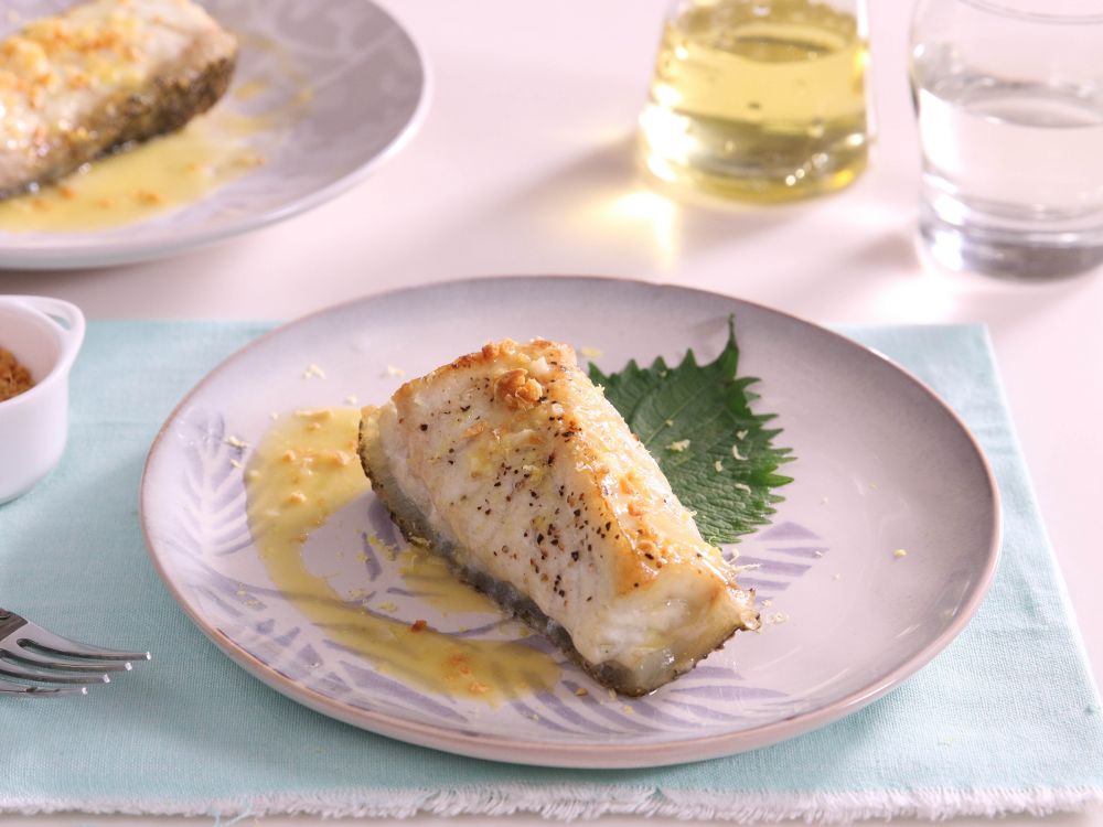 蒜香牛油煎龙趸柳的做法