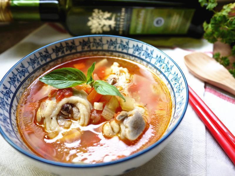 蕃茄罗宋鸡汤的做法