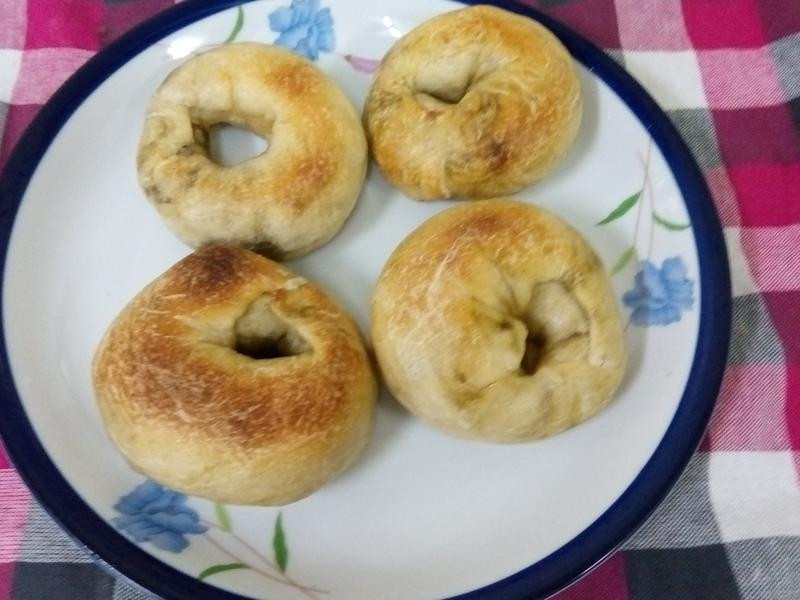 双莓绿茶贝果的做法