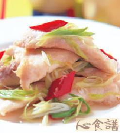 蒜苗炒豆腐鲨的做法