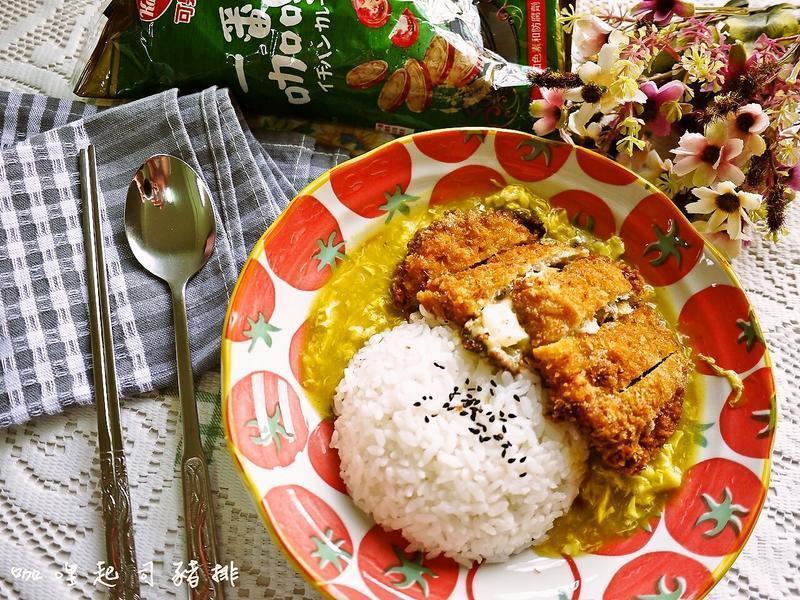 咖哩起司猪排【可果美咖哩酱】的做法