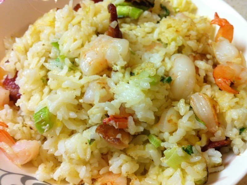 ���ֻʳ������ʦϺ�ʻƽ𵰳���������