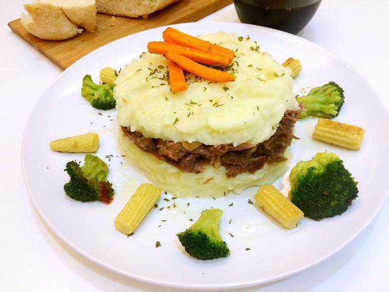 法式 薯泥 油封鸭腿 - 家乐福厨神大赛的做法