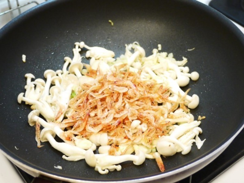 ����������- ӣ��Ϻ��˿�ϵ�����