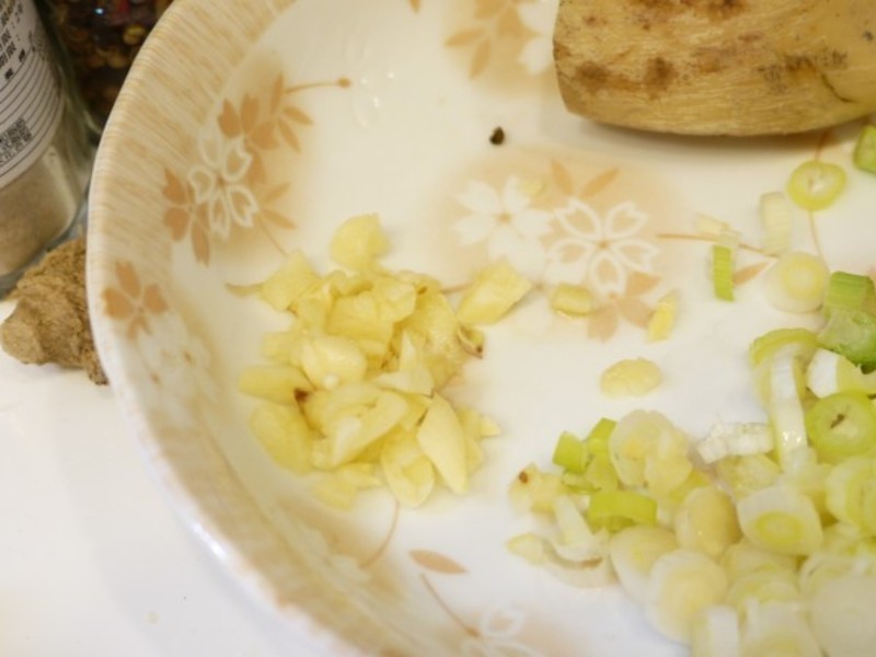 ����������- ӣ��Ϻ��˿�ϵ�����