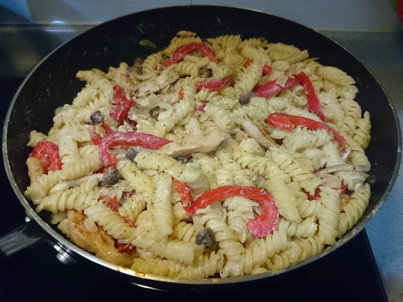 香辣酸忌廉鸡肉螺丝粉的做法