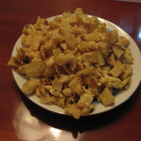 萝卜干炒鸡蛋的做法