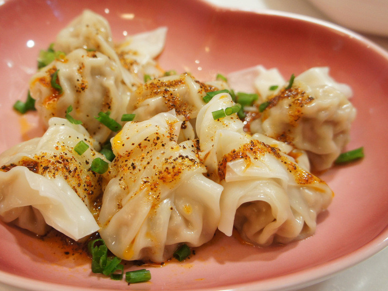 黄金鹅油鲜肉馄饨/锅贴 @苏发福日记的做法