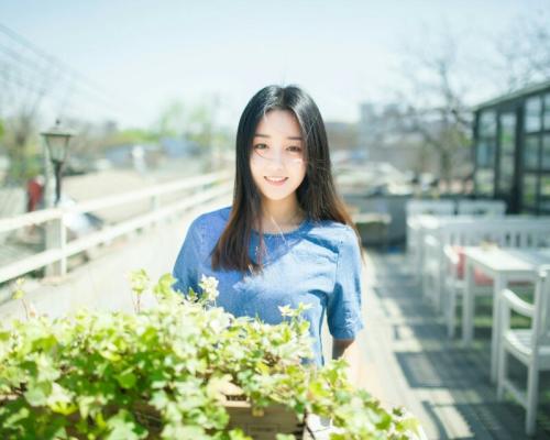 ǰ���������˸��Σ��μ��и����������ҵ�����