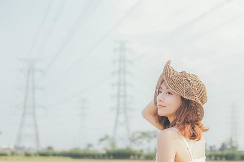 2018,自己又开始了瑜珈课,开始了美容,开始了自学考试