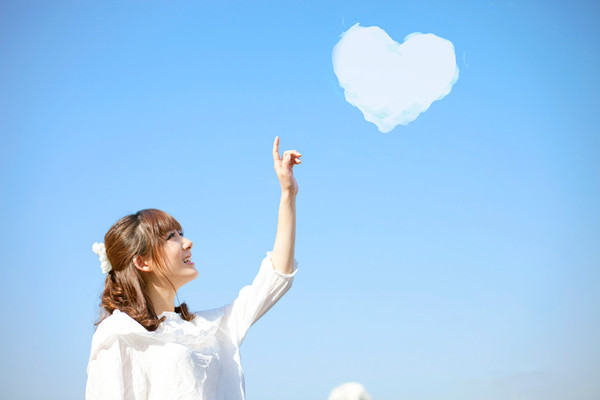 ����ĸ��