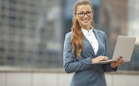 Ů��˽�������м��� �и�����ô��