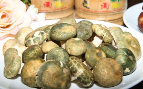 ������ʳ������10��̰