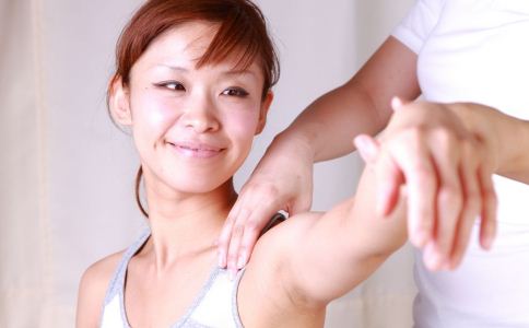 ��ʪ��ĦʲôѨλ ��ҽ�Ƽ�4��Ѩλ