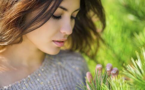 Ů�Ӿ���58���Ｖ���Ƶ�����ѩӢ��������