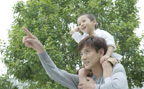 ������Ա������Ӹ߿��ɼ���600�ֶ��ܽ�����