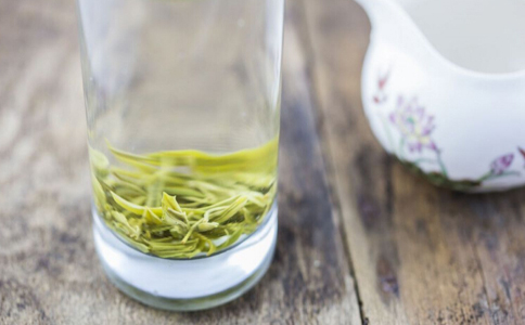 �ඡ����ˮ�ȵĹ�Ч