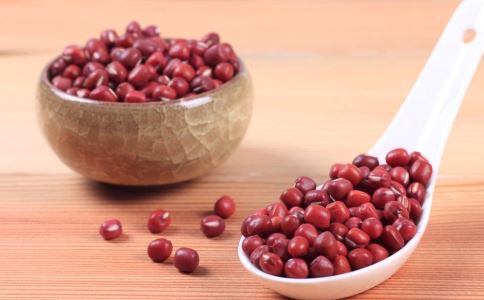 ��������һ�ڹ��������� Ů��Ҫ��������