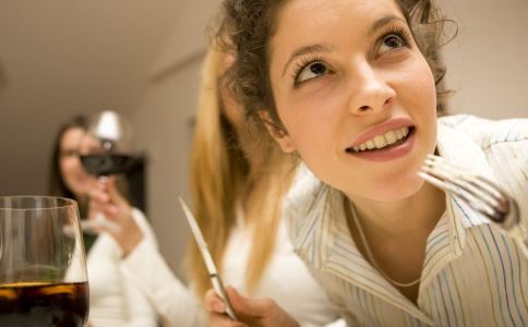 �����˺ͺ�𱦵���������� �����˸�������