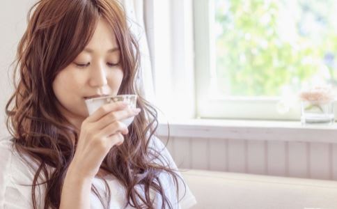 ������˰˾Ÿ�Сʱ��ˮ���ܺ���