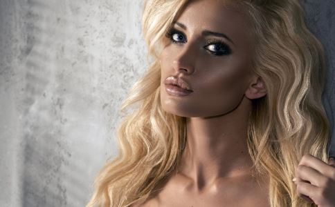 �������׵����ٰ����鷿