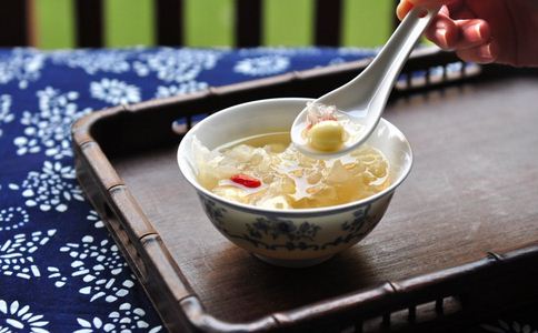 Ů��һ��Ҫ���߿�䲹Ѫҩ��