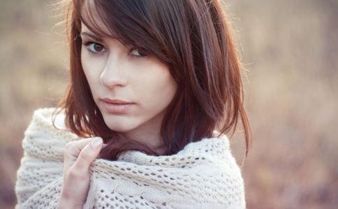 �¾�����λ��� Ů���ǿ���������