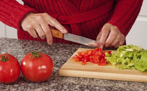 ���Է��ѷ������ݿ�˥��