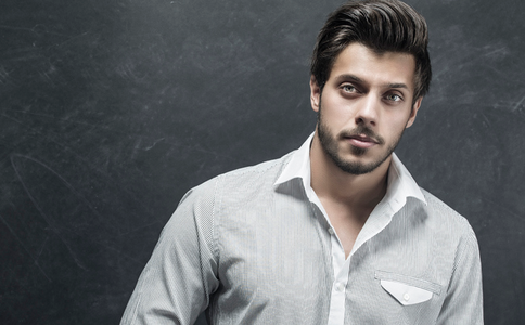 �������������Ӿ�γ� 姴��Ϊ��Ů����15��