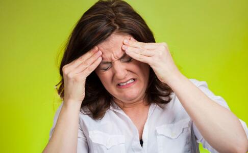 ������ȱ���׹������� Ů�Բ��Ƴ�������ʳ��