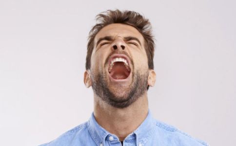 ������������ܼ� �������Ϳ���ǿ������