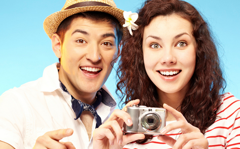 �ƹ�����΢�����������Ѳ���һ��Ů��  Ŀǰ�Ѵ���Ů�ؼ�(ͼ)