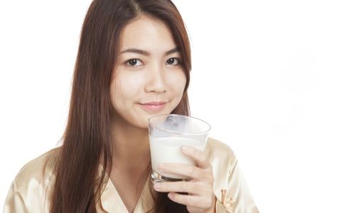 Լ10%���ѳ������Ŵ��йأ����������Ԥ��