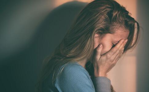 Ů�Է�ɫ������ô�� �Ƽ���ɫ����ʳ�Ʒ�