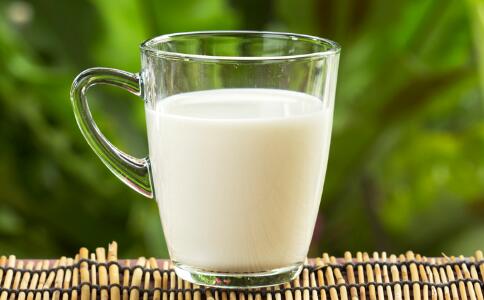 Ů��˯�߲��õľŴ�ԭ�� ˯ǰ��������ʳ��