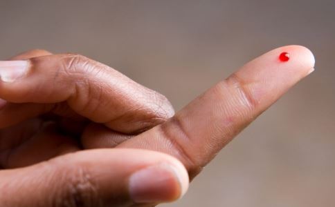 1���������׳���ʲô֢״