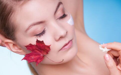 Ƥ������������ø���˪��