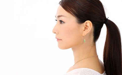 女性经期别喝绿茶 多补充铁元素